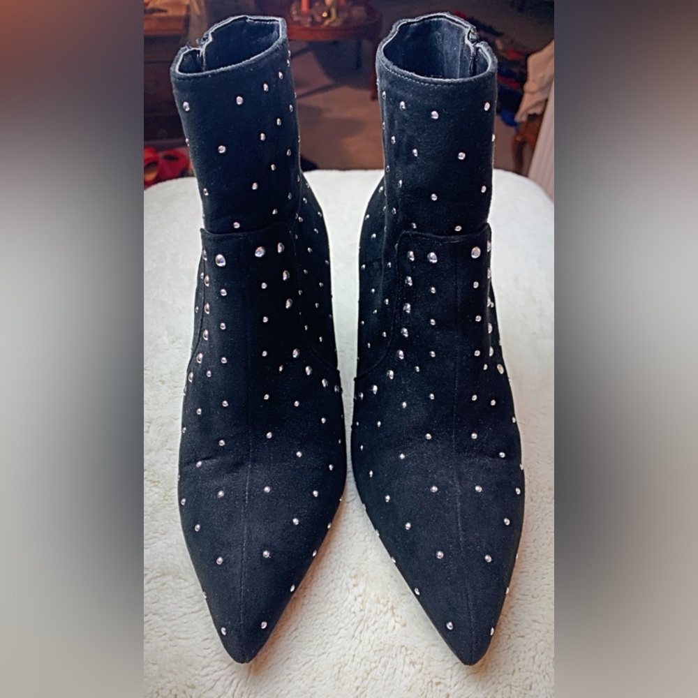 Black suede studded booties by Gianni Bini - Picture 2 of 4